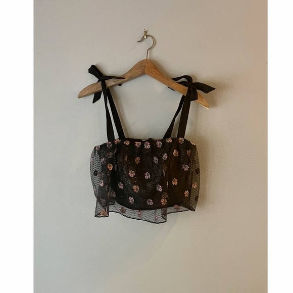 Saloni Jemi Top. - Picture 4 of 9